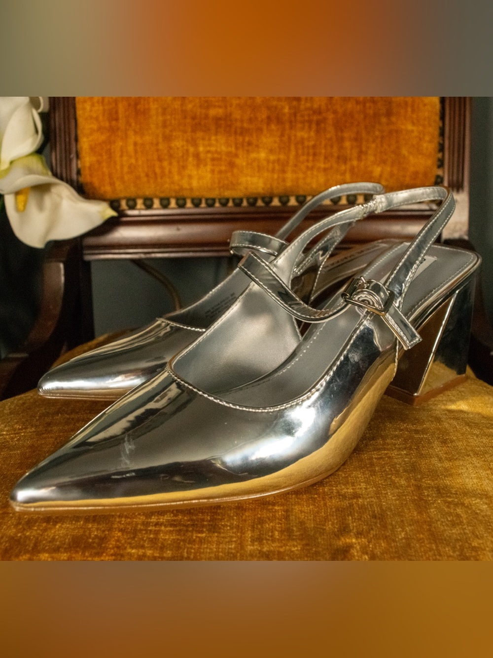 SIZE 9 Steve Madden Silver Pointed Slingback Block Heels
